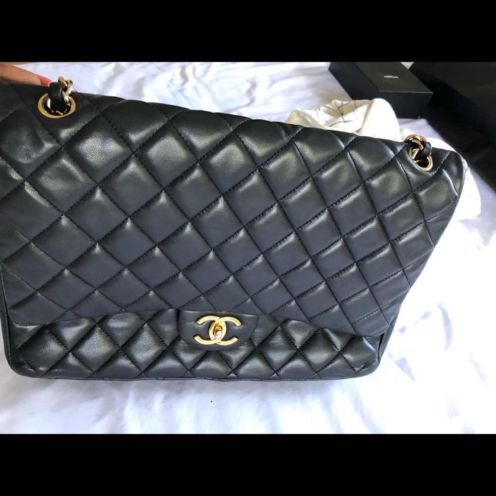 Chanel Classic Jumbo